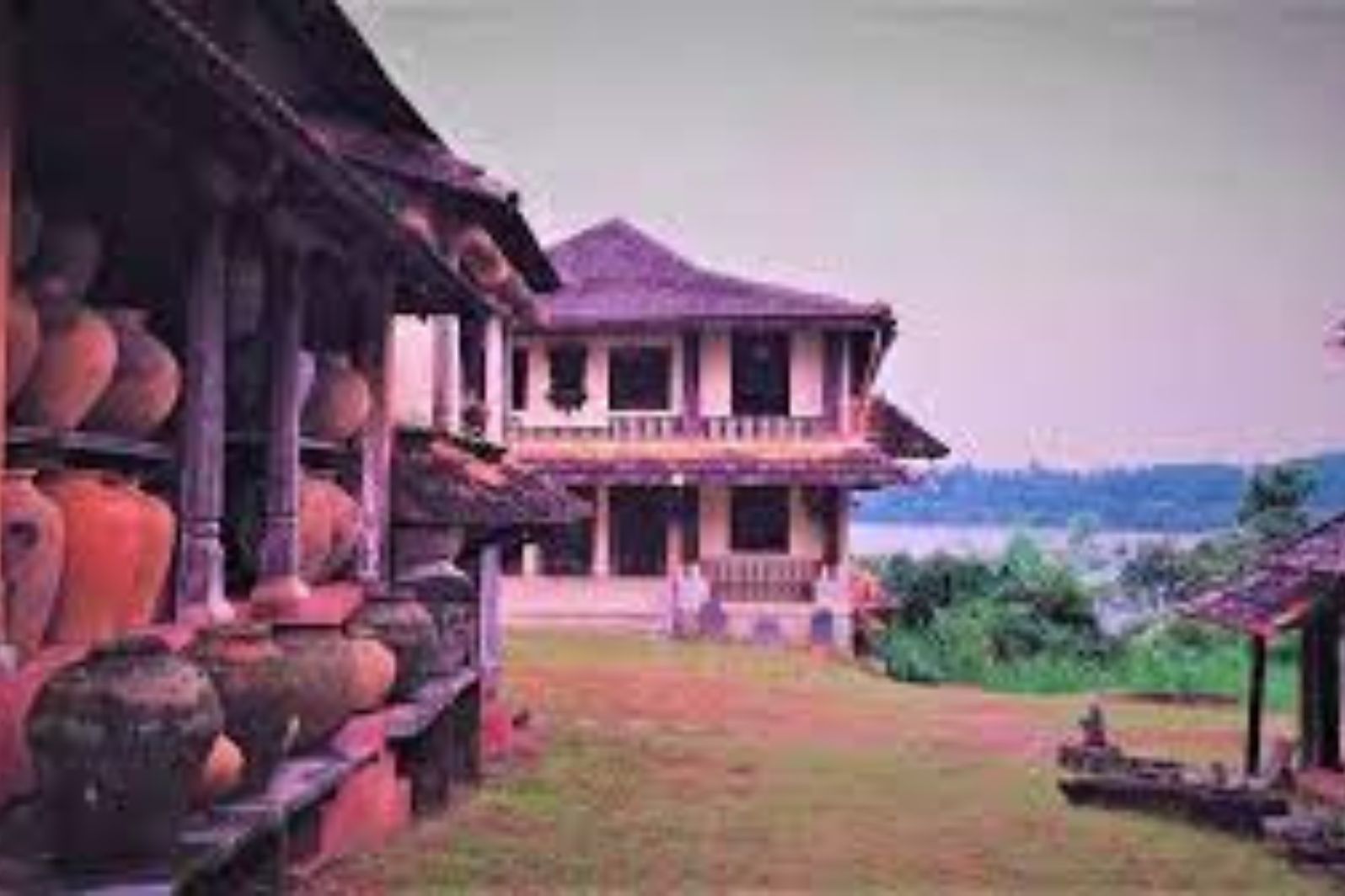 hasta shilpa heritage village museum in Manipal